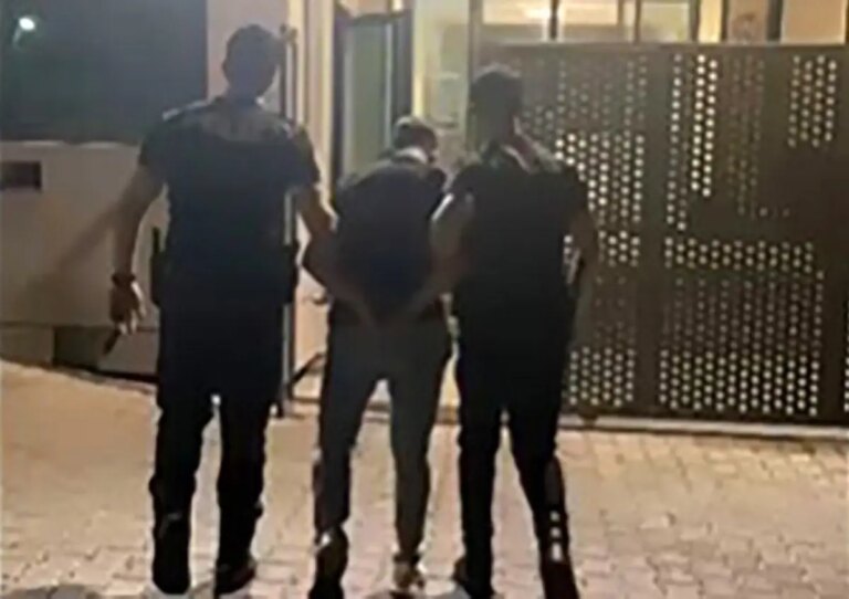izmirde-10-yil-hapis-cezali-zanli-yakalandi-xWaZwns2.jpg