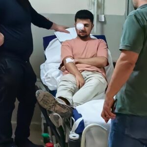 mobilya iscisinin gozune civi saplandi 1sT8M1NZ