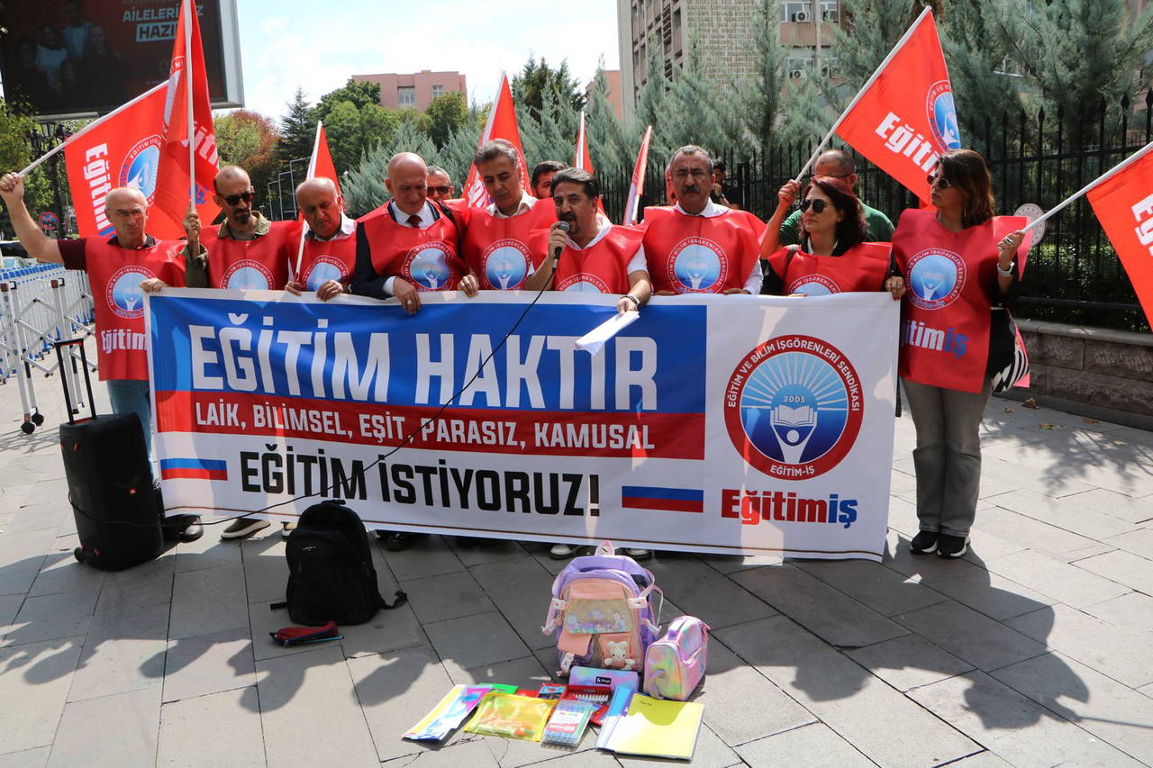 egitim isten egitim pahaliligina tepki egitim hakki ailenin cuzdanina bagli hale getirildi Oc1xvnLz