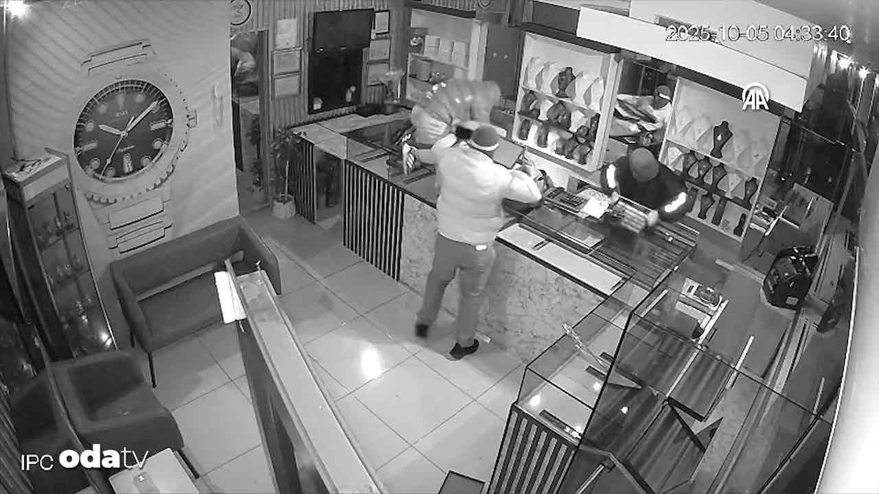 kuyumcu dukkanindan uc kilogram altini boyle caldilar YKFWcVzP