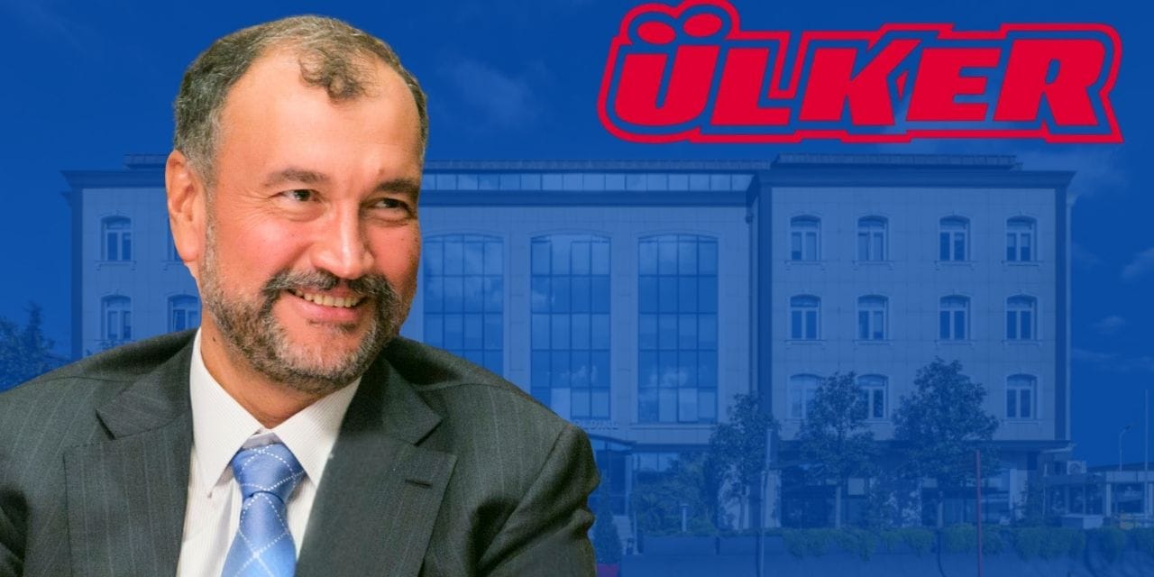 murat ulker anamin evinde oturuyorum JuFPurdV.jpg