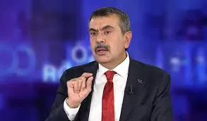 Bakan Tekin'den 168 Sanatçı ve Yazara Dava Resti!.