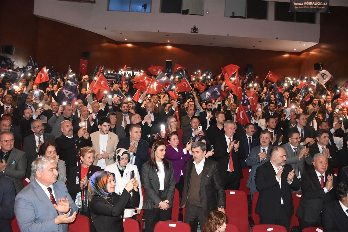 Ağıralioğlu Bilecik’te Halk Buluşmasında Konuştu